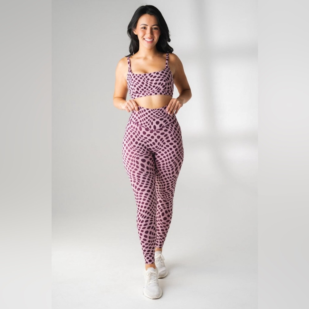 Vitality / Balance Athletica x Cosmopolitan Ascend Pant in Blossom Size XXL